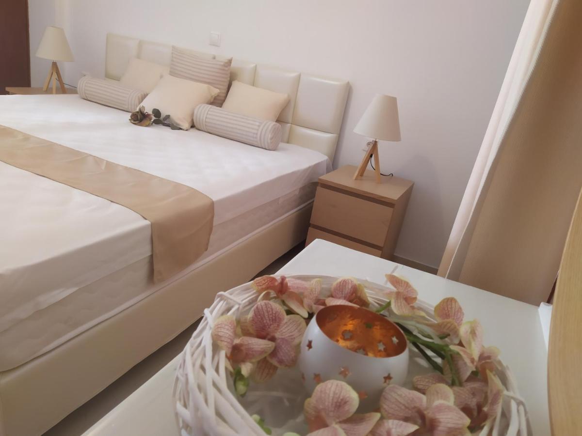Aronis Appart hôtel