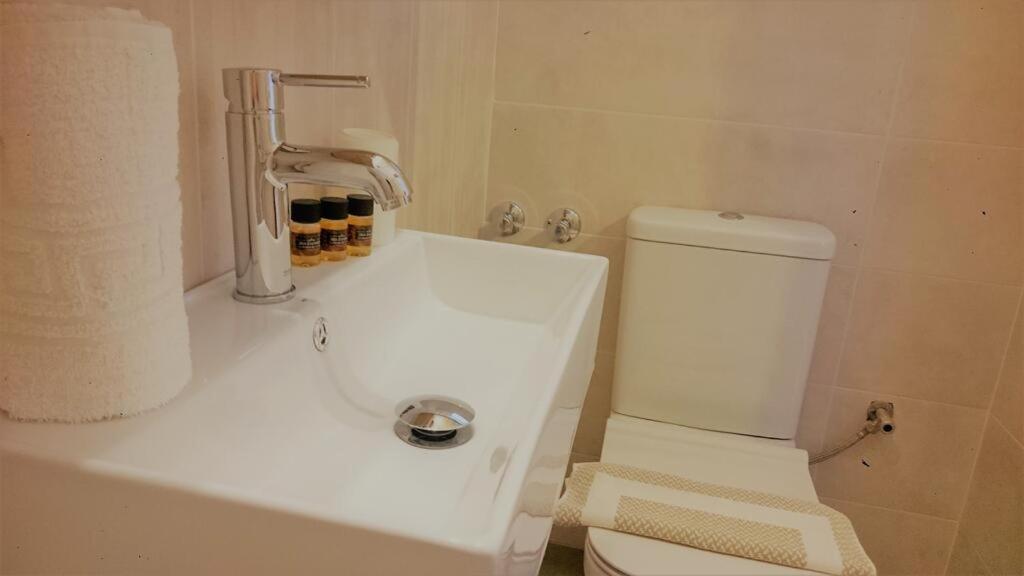 Aronis Appart hôtel 2*