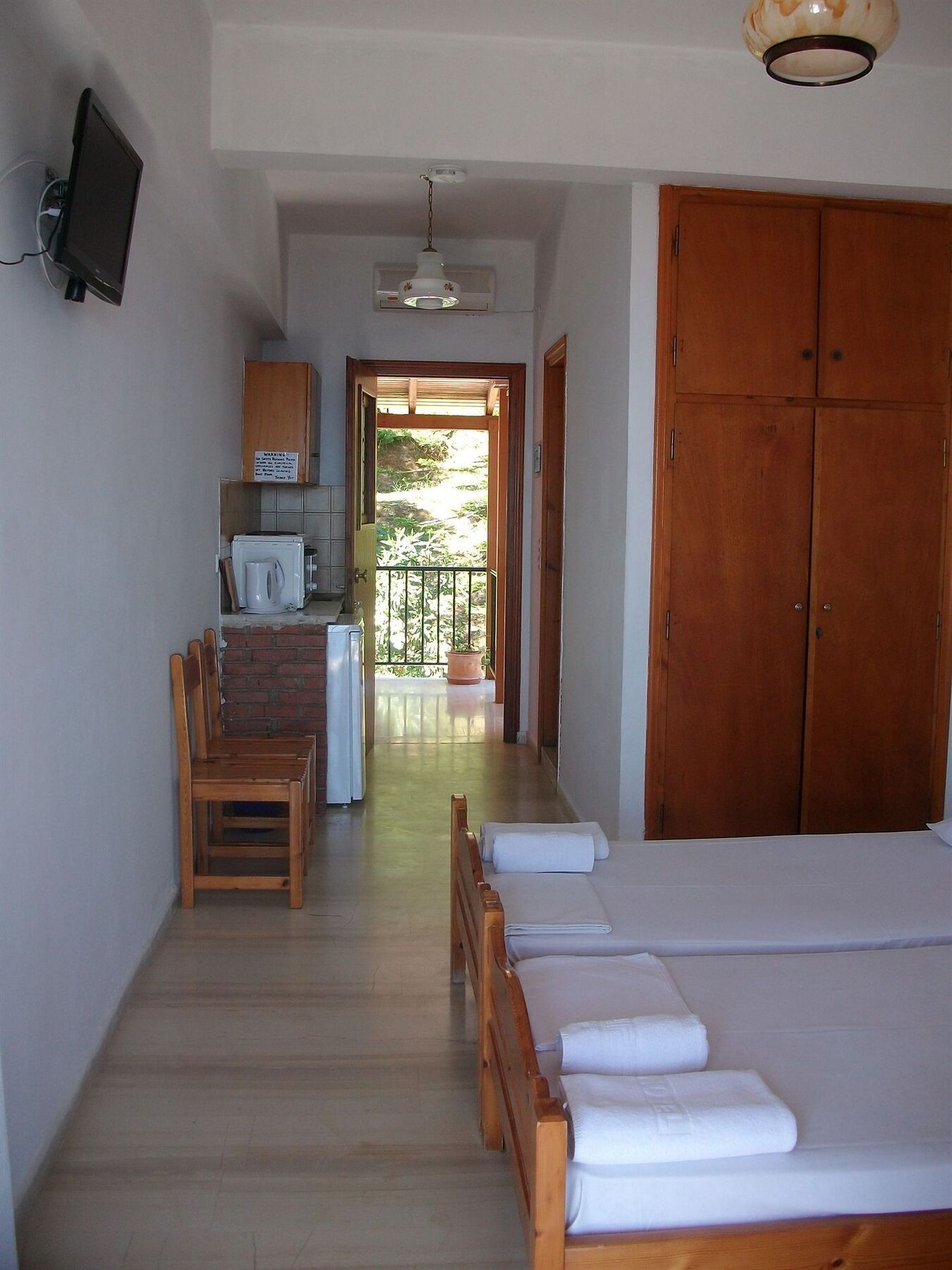 Appart hôtel Aronis Benitses (Corfu)